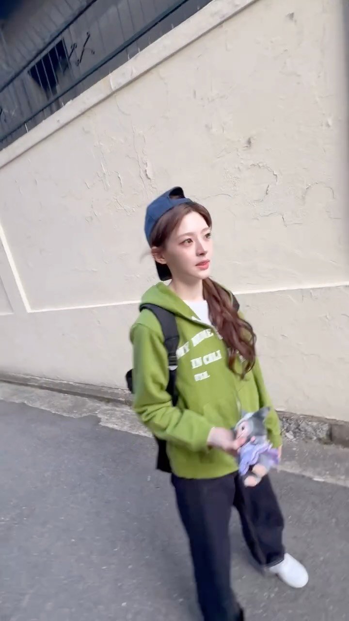 stayc_highup 게시물 이미지: 센샤카라카😏

#STAYC #스테이씨 
#Seeun #세은