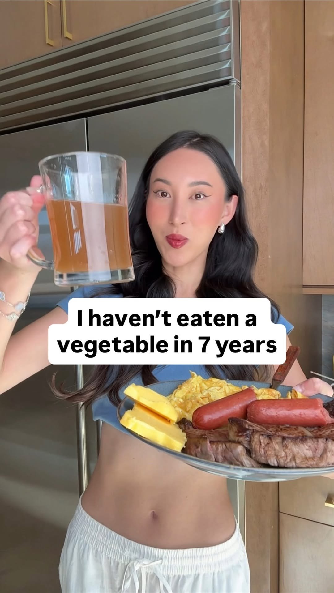 steakandbuttergal 게시물 이미지: Am I wasting my 20’s? 🤔

People assume I’m not...