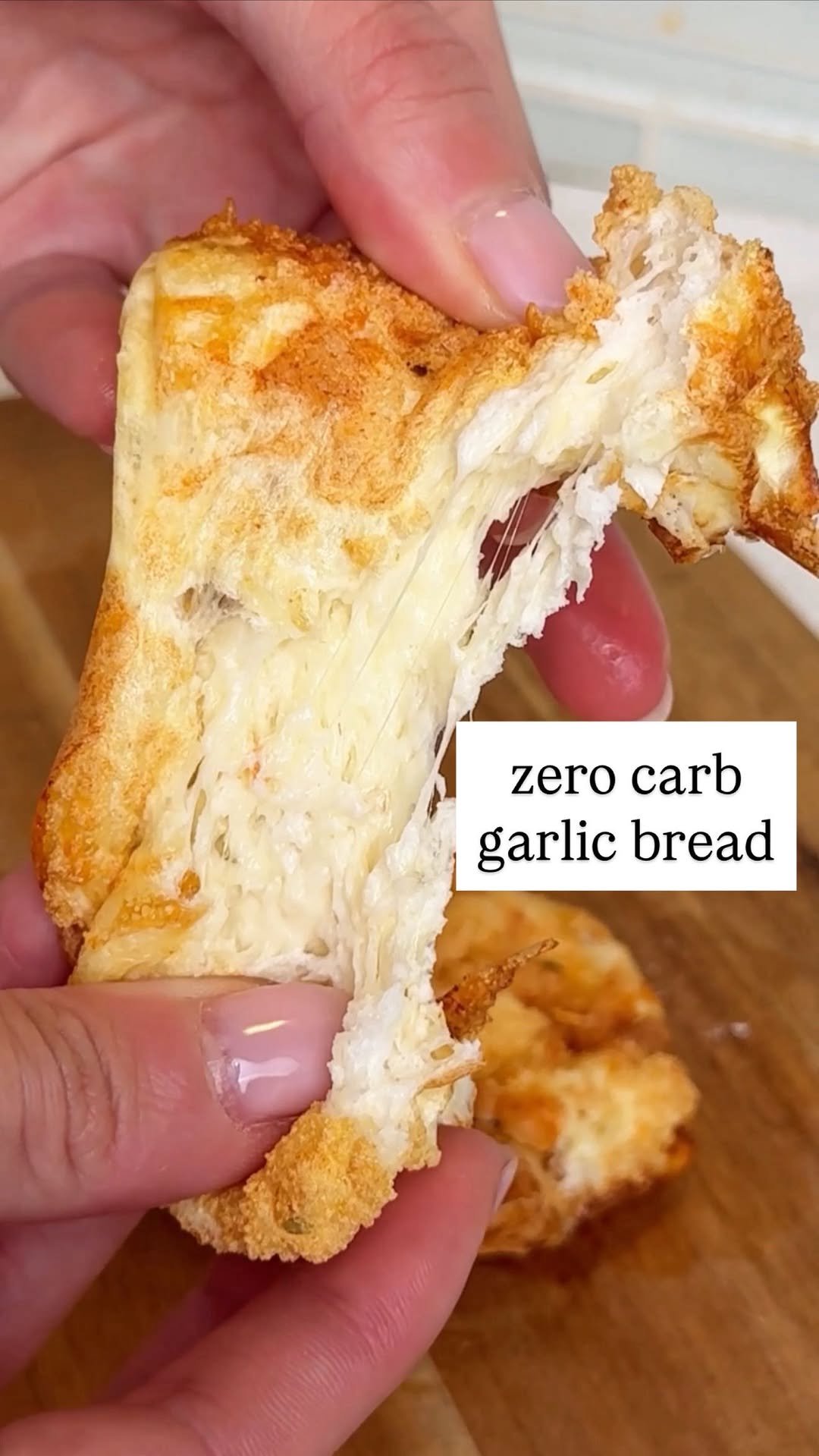 steakandbuttergal 게시물 이미지: ZERO CARB CARNIVORE GARLIC BREAD that does not...
