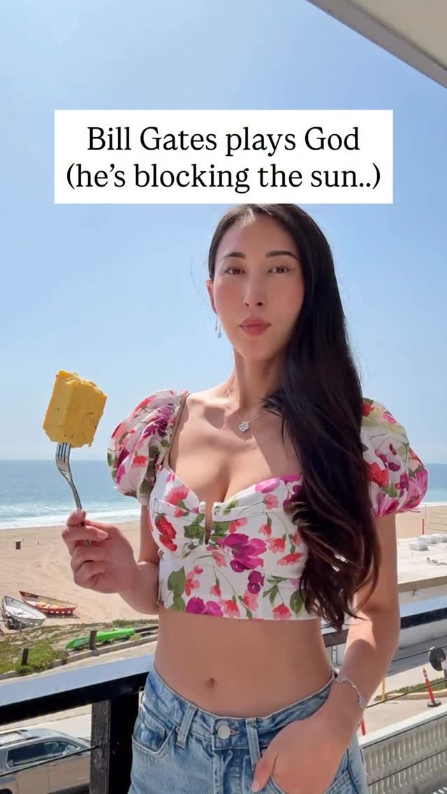 steakandbuttergal 게시물 이미지: they’re trying to block the sun now⬇️

The...