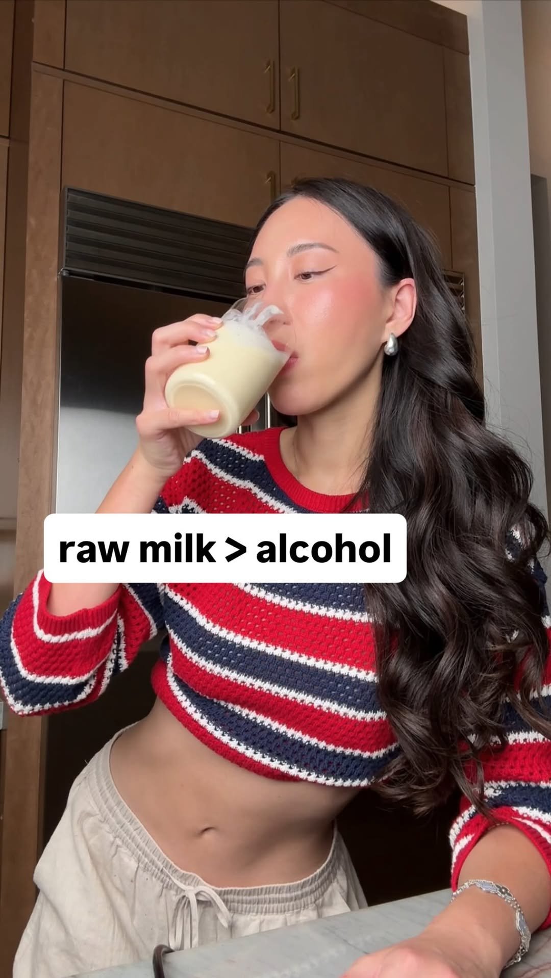 steakandbuttergal 게시물 이미지: People will call raw milk “dangerous”

..then...