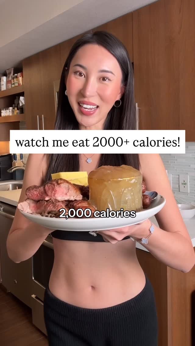 steakandbuttergal 게시물 이미지: Watch me eat 2000 calories of meat &...