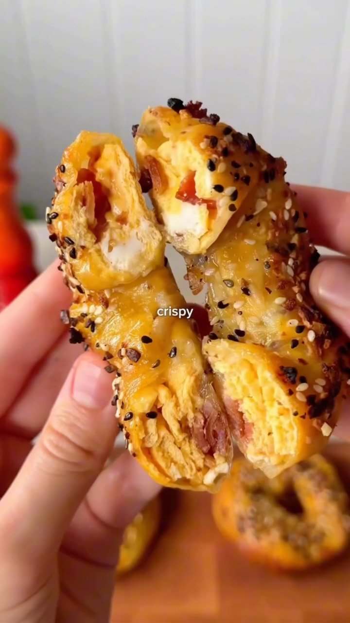 stefan_agcoaching 게시물 이미지: These Air Fryer Rice Paper Bagels are one of...