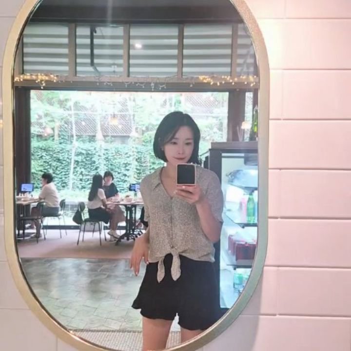 stellarwithu 게시물 이미지: 요즘 율자매랑 비밀의화원 읽으면서 필사하고 있었는데
육중한 문열면 나오는 정원이...