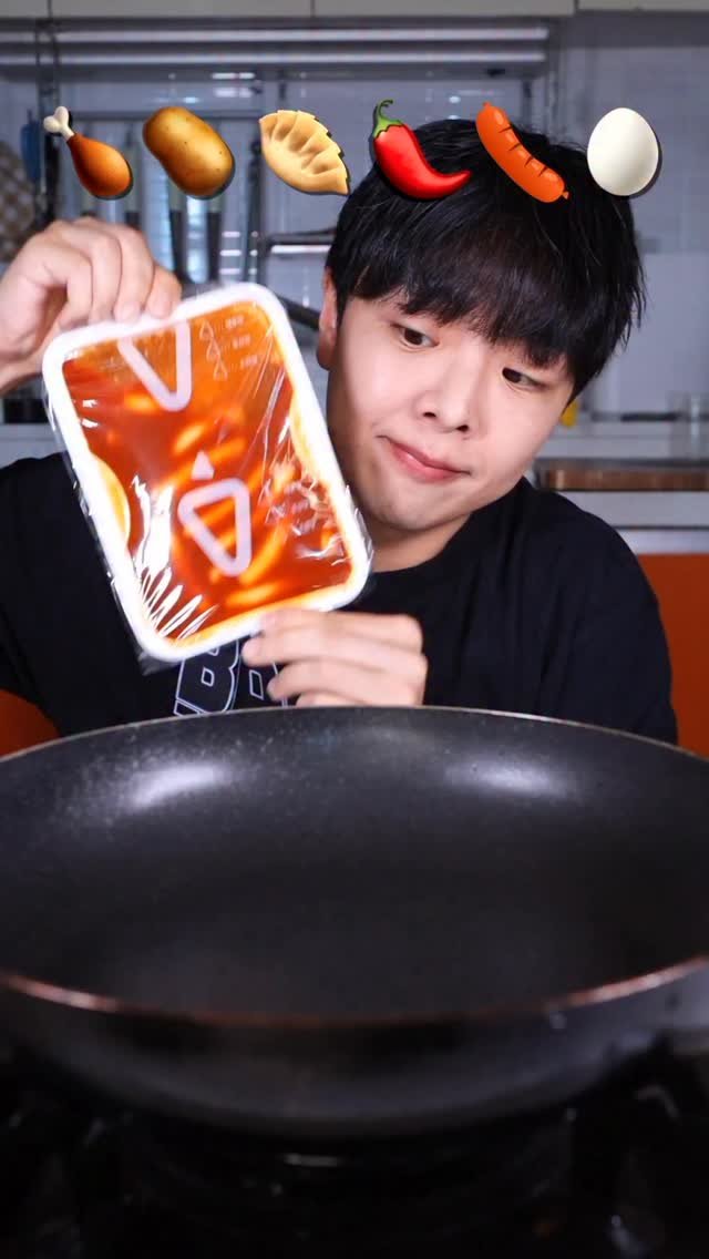 stoneychoi 게시물 이미지: Tteokbokki #mukbang #asmr #asmrfood #koreanfood