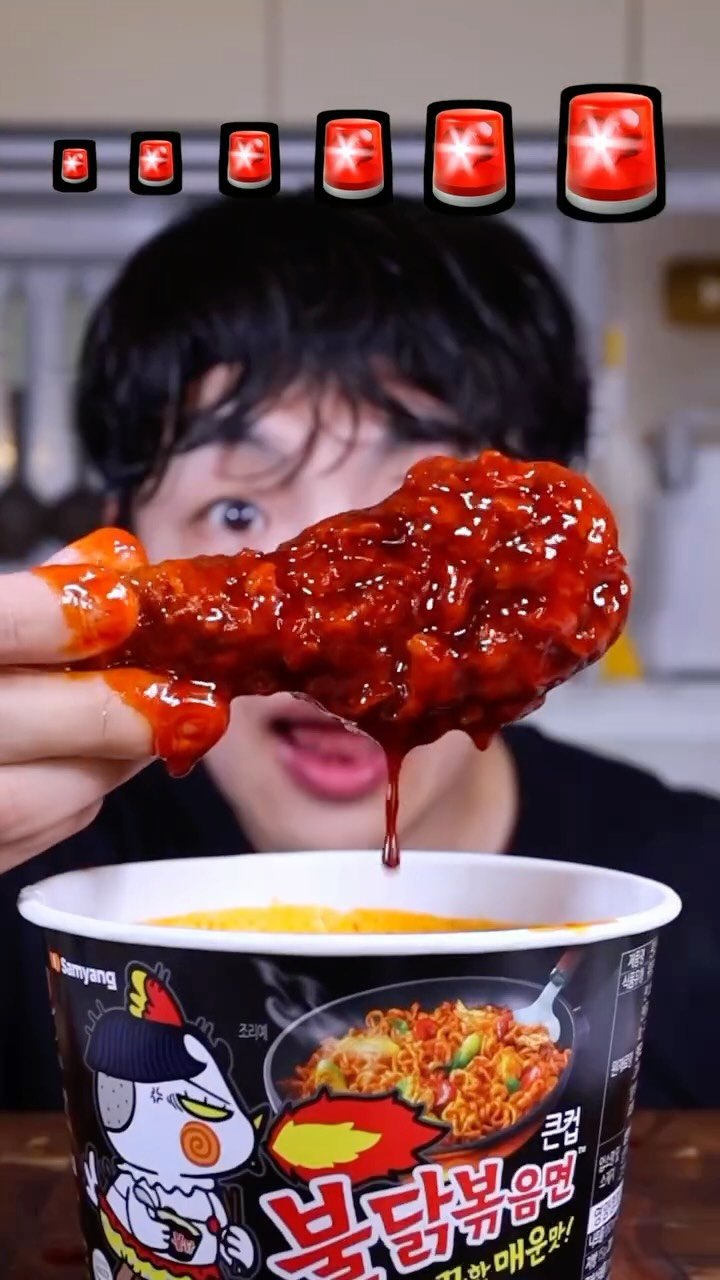stoneychoi 게시물 이미지: Buldak chicken🔥 #mukbang #spicyfood #food