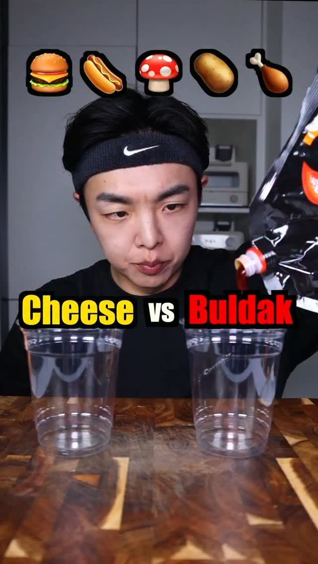stoneychoi 게시물 이미지: Buldak vs Cheese #food #foodporn #foodie