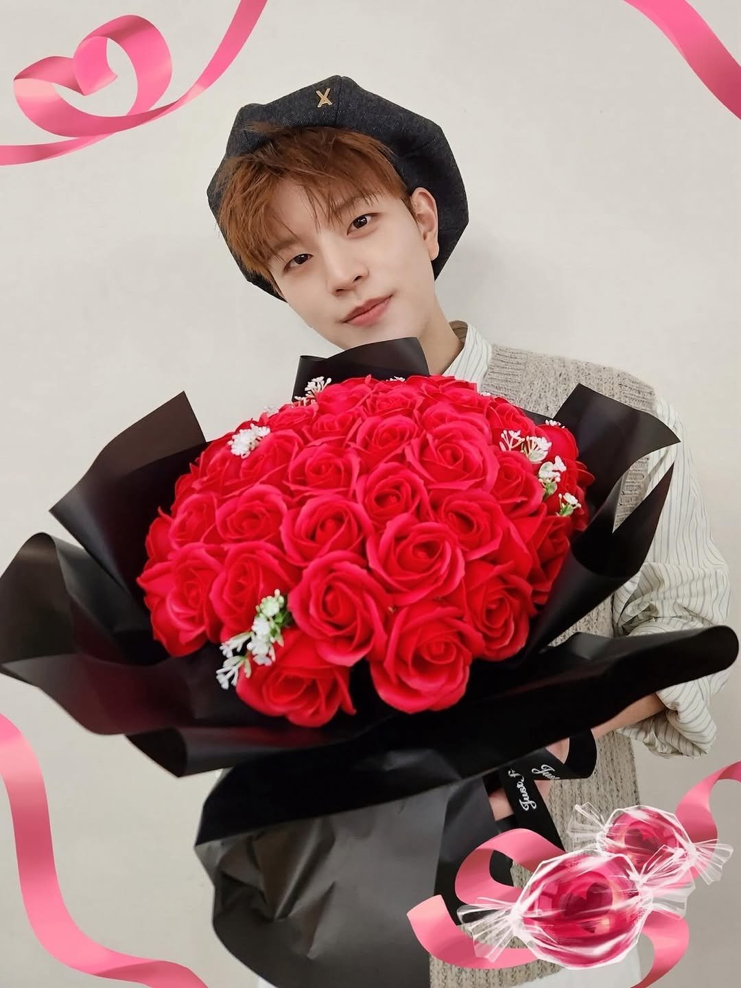 Photo shared by Stray Kids JAPAN OFFICIAL(JYP) on March 14, 2026 tagging @realstraykids. May be an image of rose and text that says '၁ X O Gae ሃም H'.