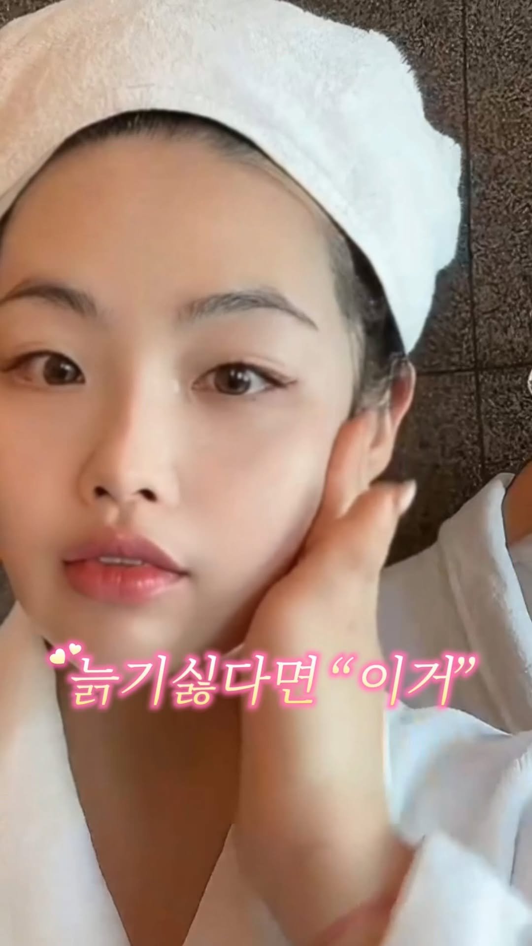 studio.m_u_s_e 게시물 이미지: 요즘 피부샵 원장님들 사이에서
가장 핫한 홈케어 루틴이 있어요
샵 안 가도 될...