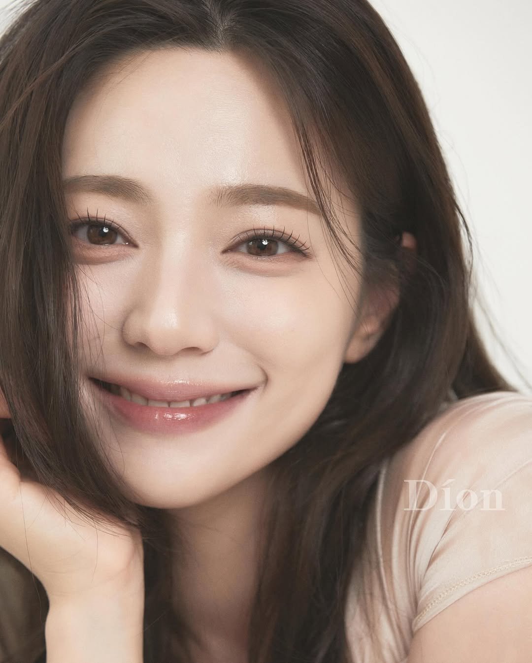 Photo by 𝐒𝐓𝐔𝐃𝐈𝐎 𝐃𝐈𝐎𝐍 일반인 프로필사진 | 배우프로필 on July 07, 2024.