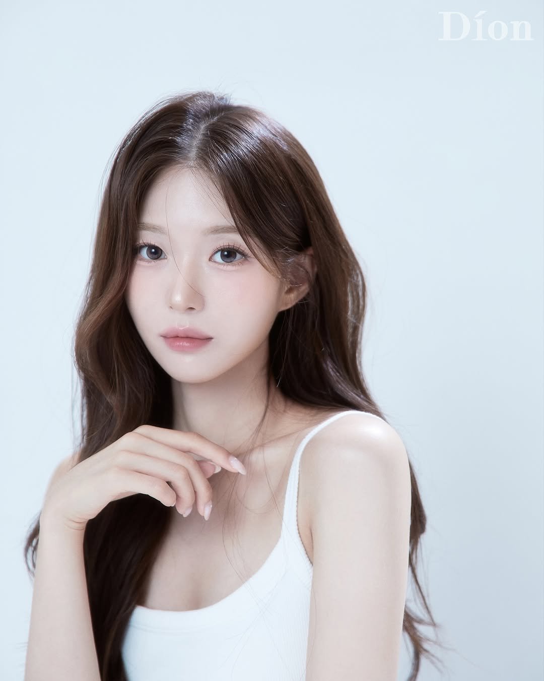 Photo shared by 𝐒𝐓𝐔𝐃𝐈𝐎 𝐃𝐈𝐎𝐍 일반인 프로필사진 | 배우프로필 on October 14, 2025 tagging @_binday. May be an image of one or more people, hair, top and text.