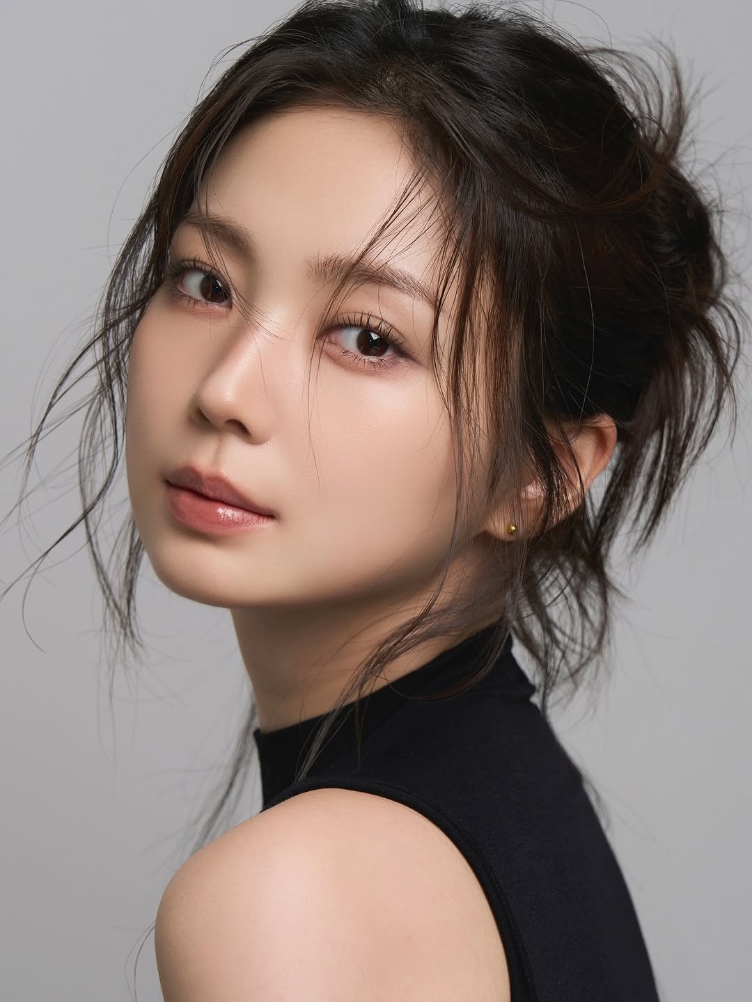 Photo by 레쿠스튜디오ㅣ 프로필사진 배우프로필 전문직프로필 연주자프로필 on September 11, 2025.