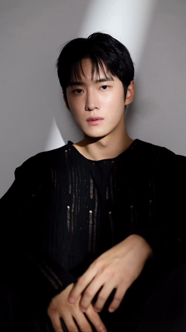 studio_u.sung_official 게시물 이미지: 지나간 시간은 돌아오지 않지만

기록할순 있다 사진은 추억을

함께 기록한다 시간을...