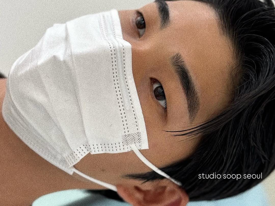 Photo by 스튜디오 숲 서울ㅣ대표원장 아인ㅣ자연눈썹의 미학, 자연흐름결 개발, 강남반영구 전문 in Seoul, Korea.