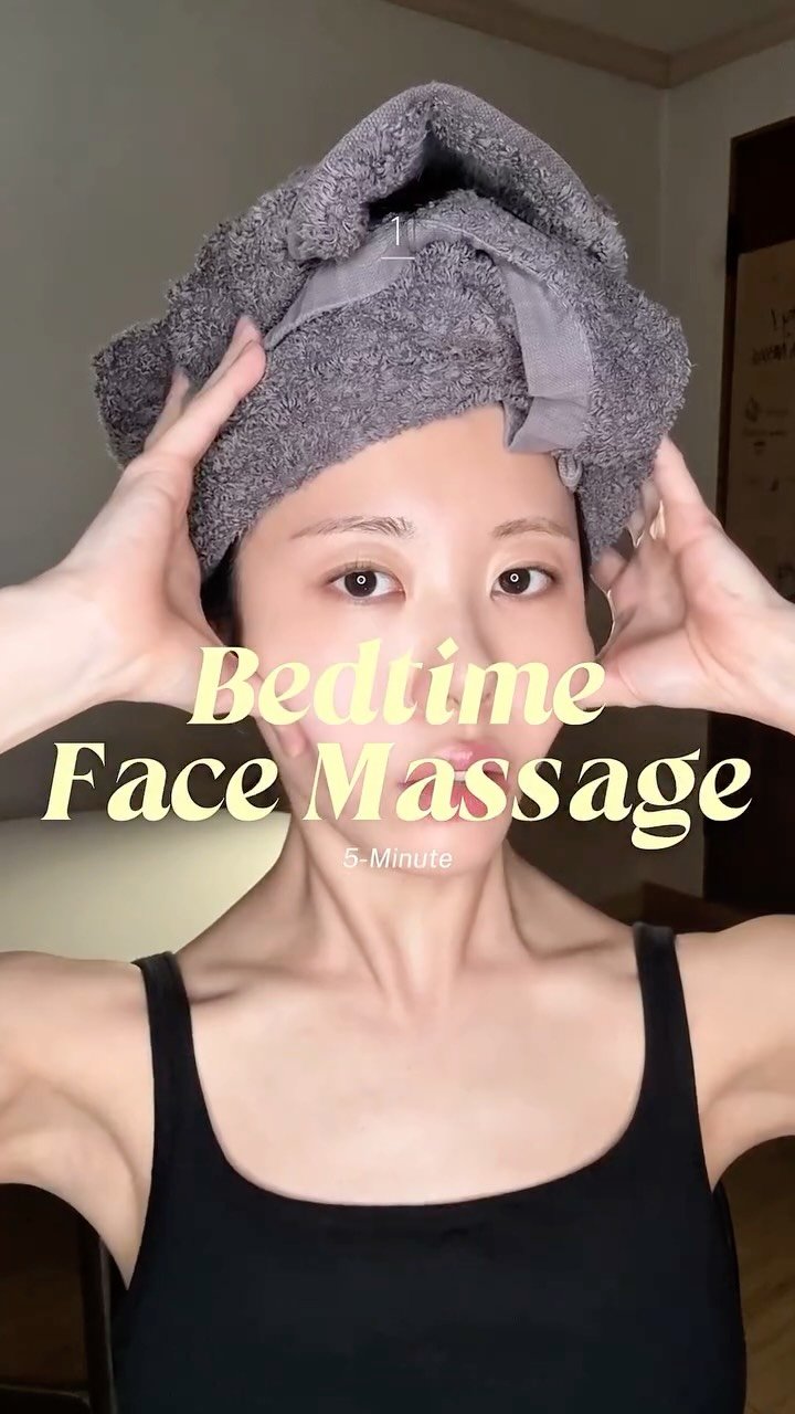 su_face.sua 게시물 이미지: 자기 전에 하는 5분 비대칭 교정 마사지
1. 교근 스트레칭
하루 종일 일하느라...