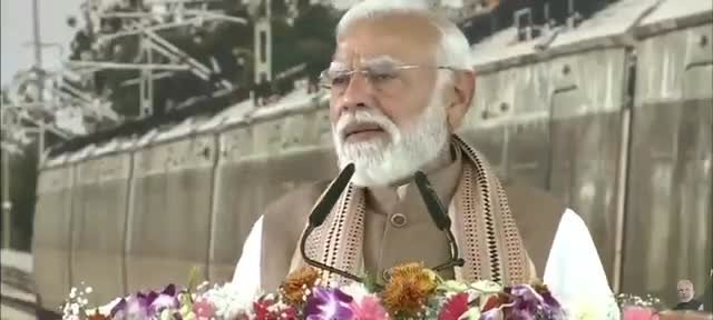 sudhanshutrivediofficial 게시물 이미지: समारोह स्थल पर विदेशी अतिथियों के सामने...