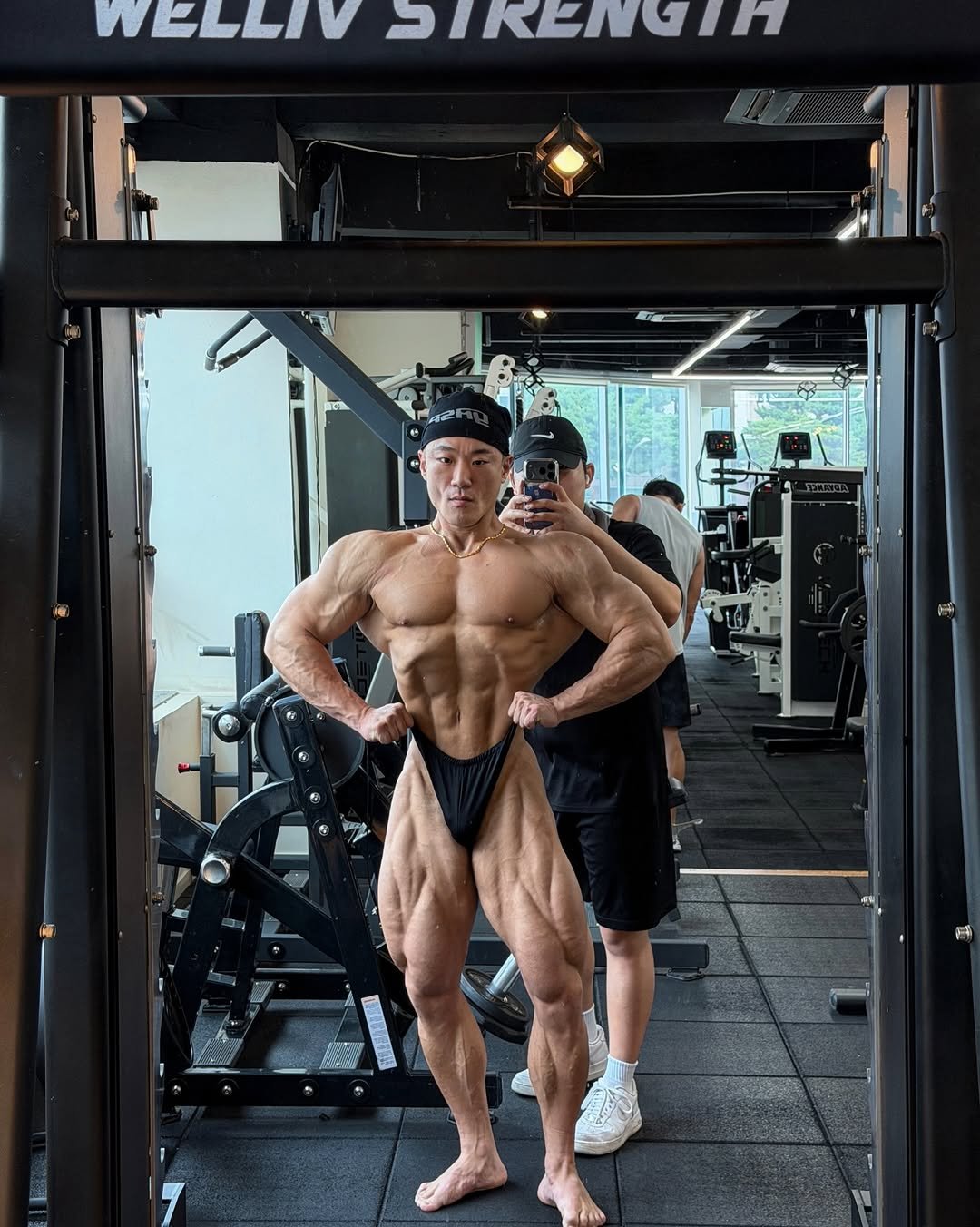 suk_nim 게시물 이미지: 우리모두 힘을 합합합

4/18 GRAND OPEN
바른몸피트니스

선소점 신규...