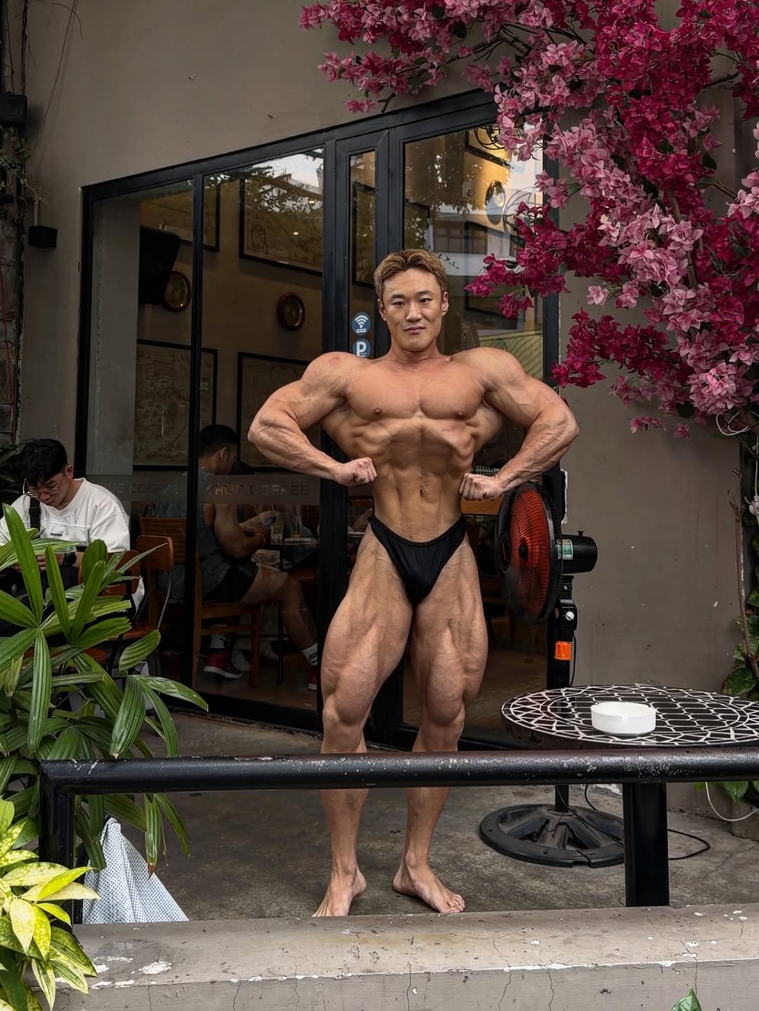 suk_nim 게시물 이미지: 🇻🇳이모저모

@massmonster.official 

#classicphysique