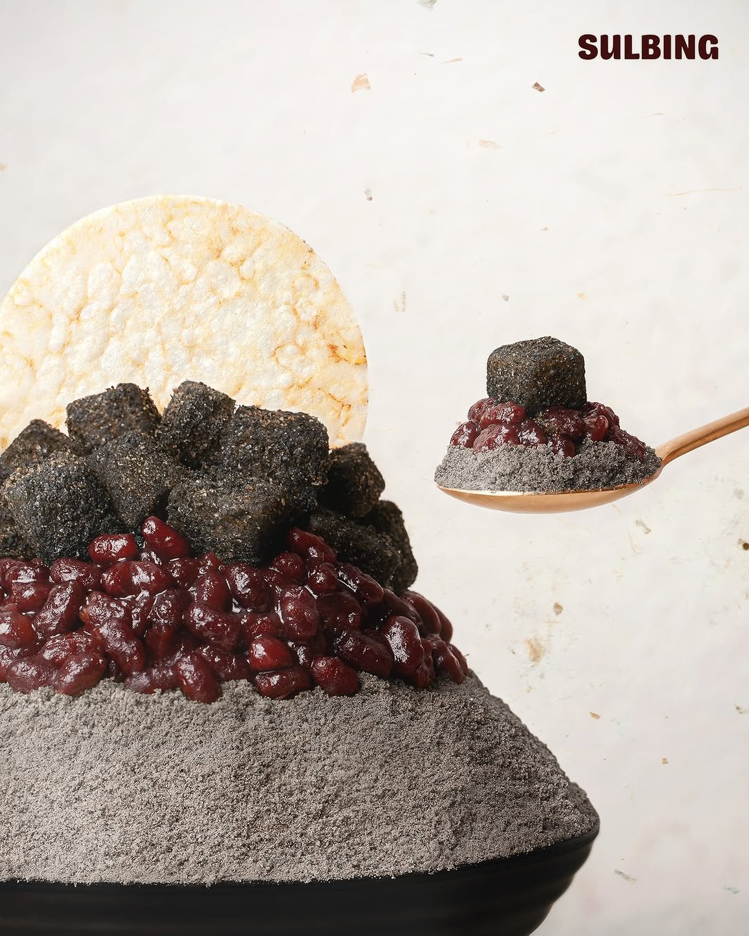 Photo by 설빙 on October 09, 2025. May be an image of pomegranate, blueberries, caviar, wafer and text.