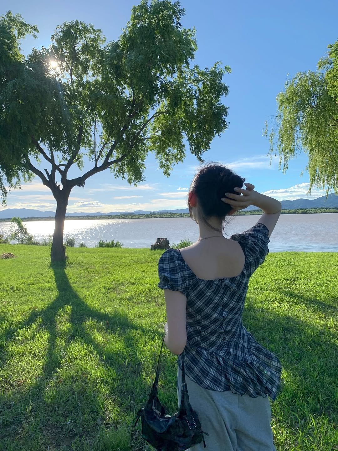 Photo by 남수민 on August 07, 2025. May be an image of 1 person, outdoors and text.