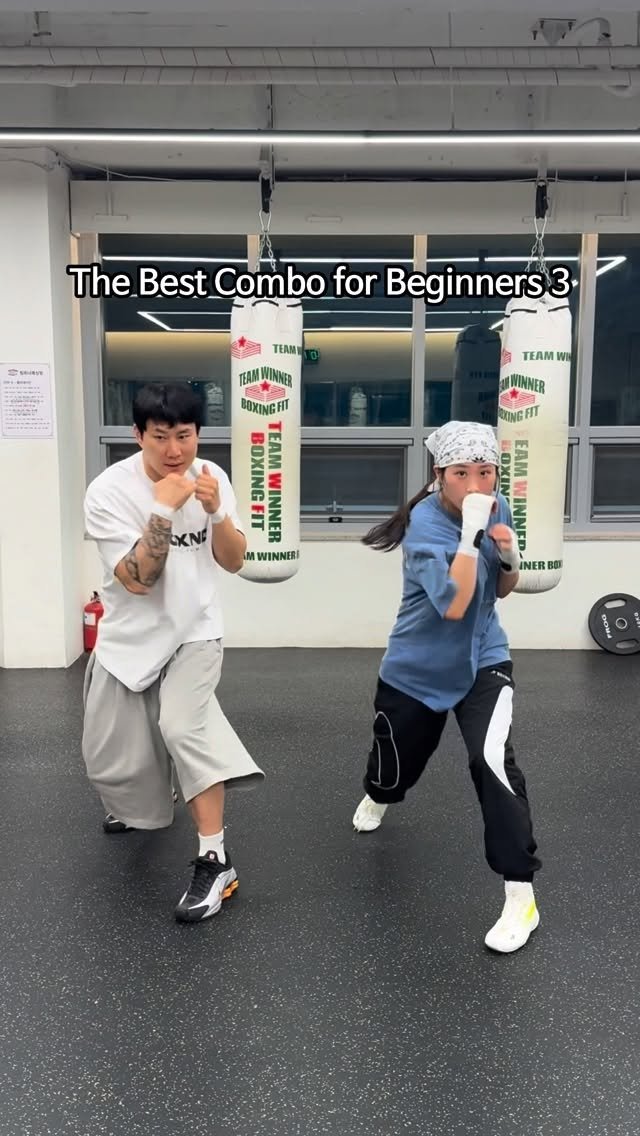 sun__fit 게시물 이미지: [복싱 초보자 탈출을 위한 콤비네이션 3탄 🥊]

[Routine:...