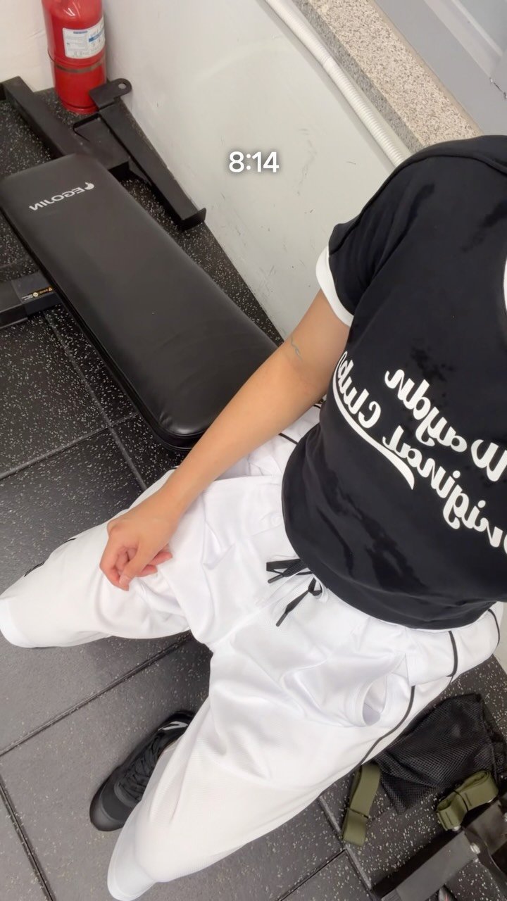 sun__fit 게시물 이미지: day of boxing ✨

@waydn_official 
82 크롭 트랙 숏...