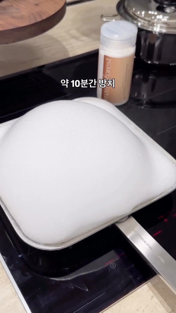 sunday_rang 게시물 이미지: 🔺후라이팬 버리지 마세요🔺기름 찌든때 쉽게 해결가능👍🏻

‼️내일(금) 오전 9시...