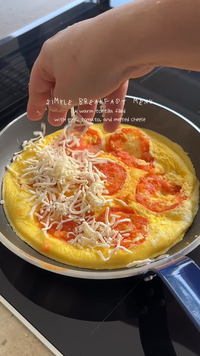 sunday_rang 게시물 이미지: 🔺초간단 아침 메뉴

아침에 밥 주면 꼭 다 안먹고
이런거 해주면 다 먹고...