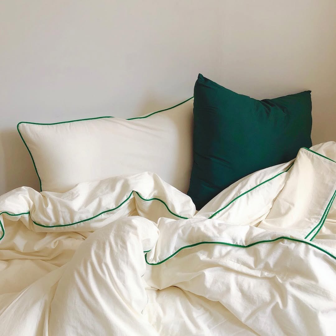 Photo by 𝘀𝘂𝗻𝗱𝗮𝘆𝗺𝗼𝗼𝗱(선데이무드) in sunday.fabric.