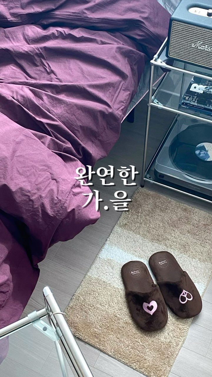 sundaymood_f 게시물 이미지: 비가 오고나니 날이 청명해졌네요.
푸른빛이 많이 돌던 햇빛도 어느덧 주황빛을...