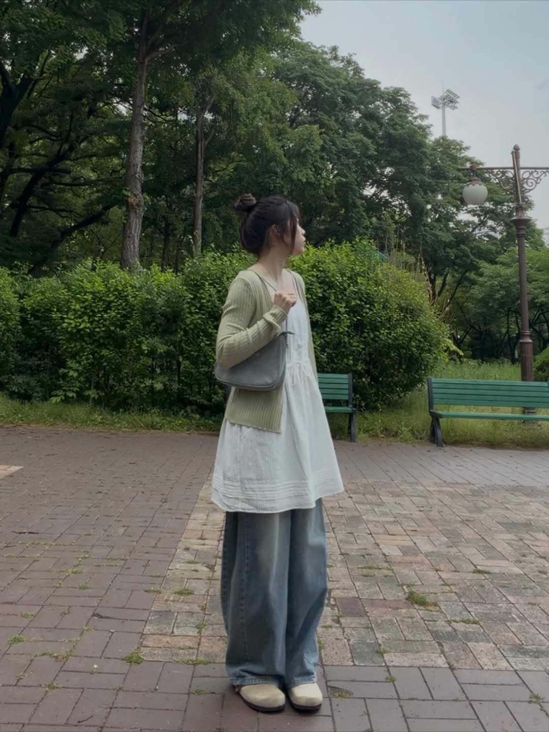 sungchae_y0y 게시물 이미지: 초록의 계절이 온다🌱

#ootd #레이어드원피스 #여름코디 #가디건 #여름가디건