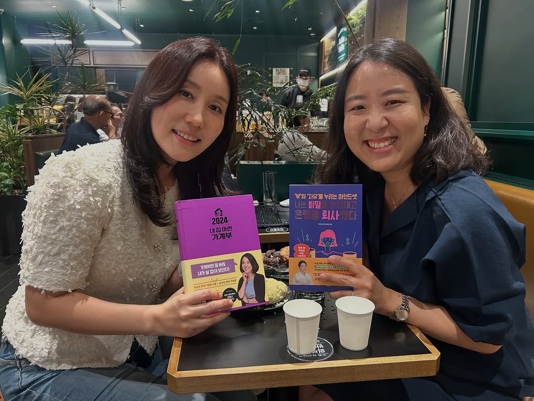 sunhan_building_ 게시물 이미지: .
오래전 부터 뵙고 싶었던 김유라 작가님💜
켈리최 회장님의 연으로 다시...