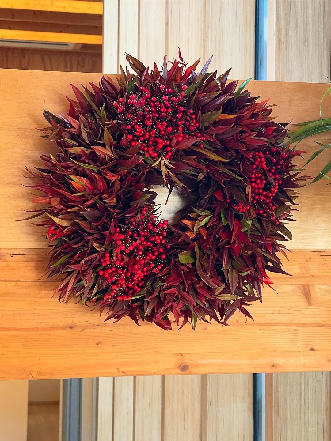 Photo shared by 도서출판 수오서재 on December 02, 2025 tagging @skywaywalker. May be an image of flower arrangement and text.