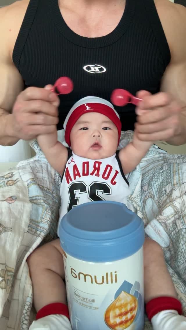 superbody__jin 게시물 이미지: 우리아들과 위플래쉬❤️

#illuma