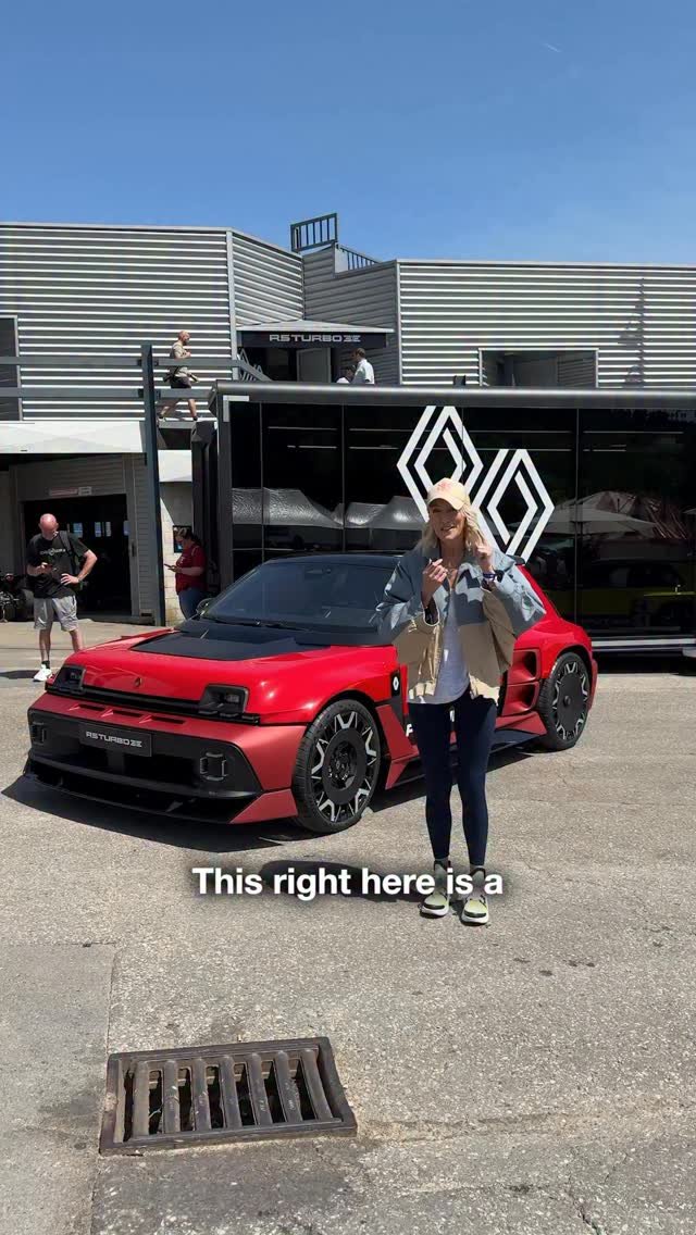 supercarblondie 게시물 이미지: Petrolheads‼️Would this car convert you? This...