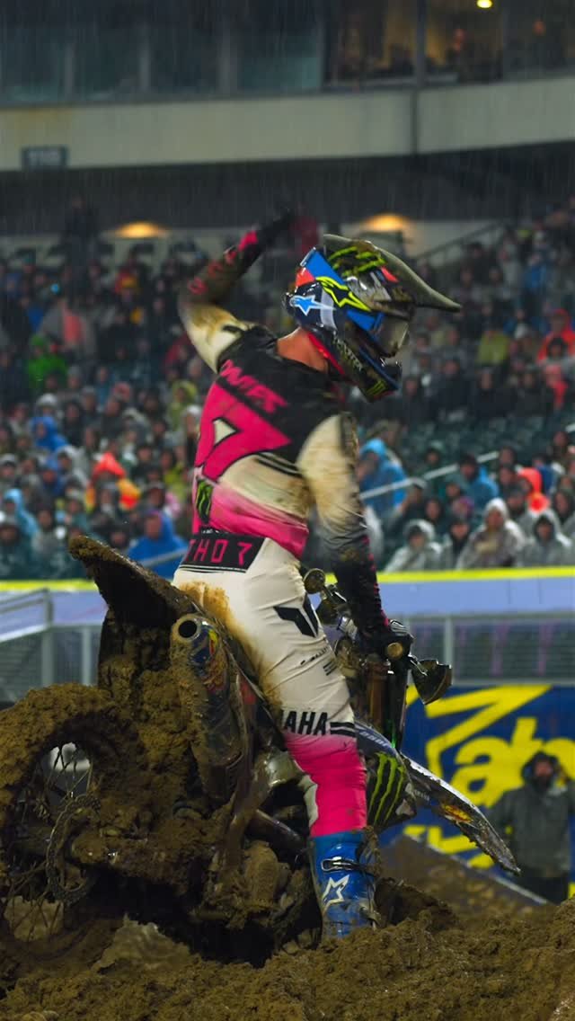 supercrosslive 게시물 이미지: A mud race for the history books 📖...