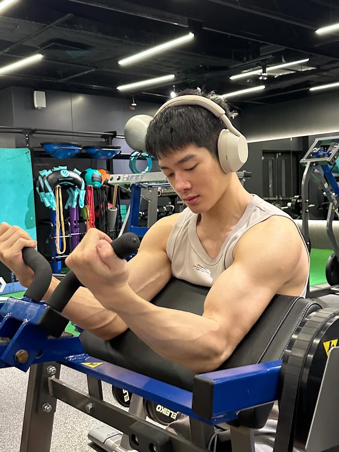 Photo by Isaac on July 23, 2025. May be an image of 2 people and people bodybuilding.