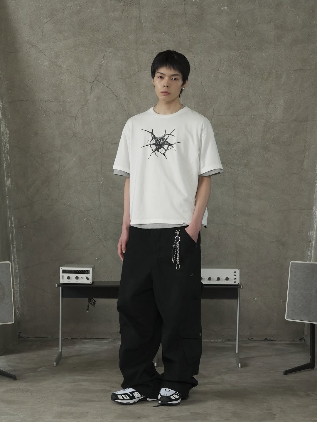 supersub_kr 게시물 이미지: Void Burst Crop T-Shirt
