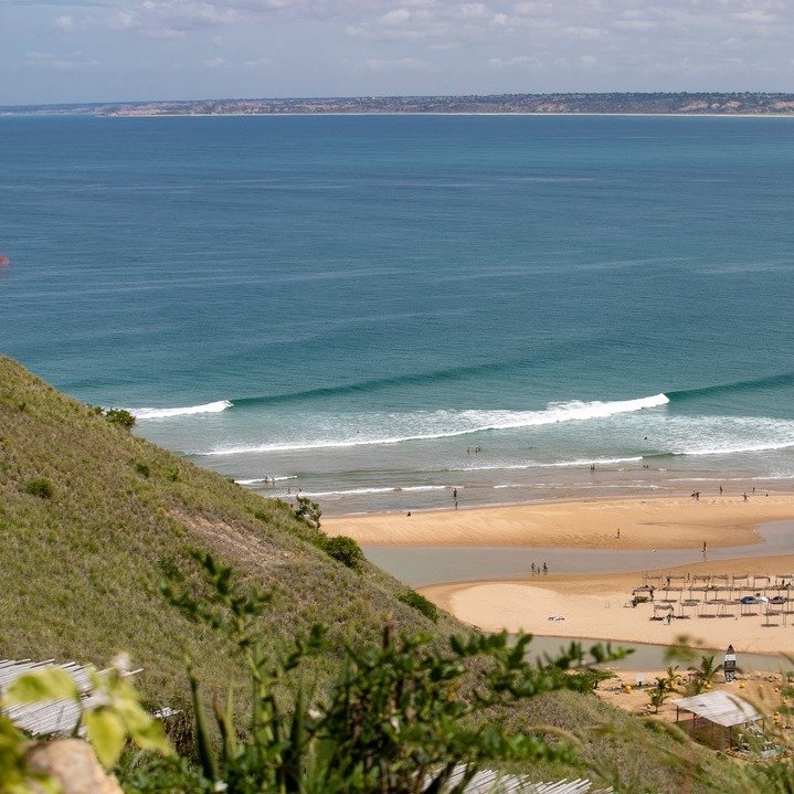 Cabo Ledo: the cathedral of surfing in Angola