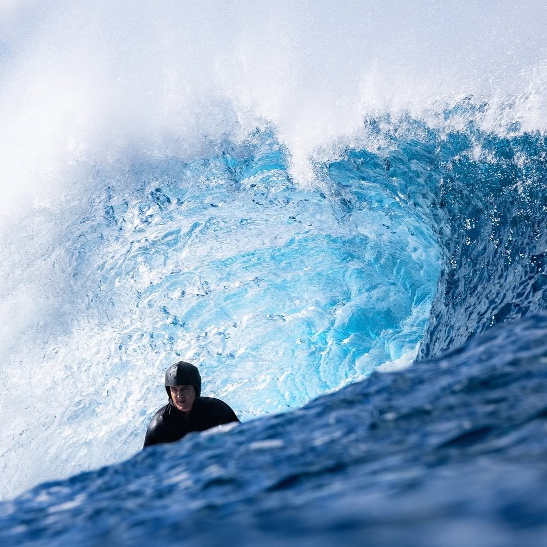 How to choose the right surf helmet
