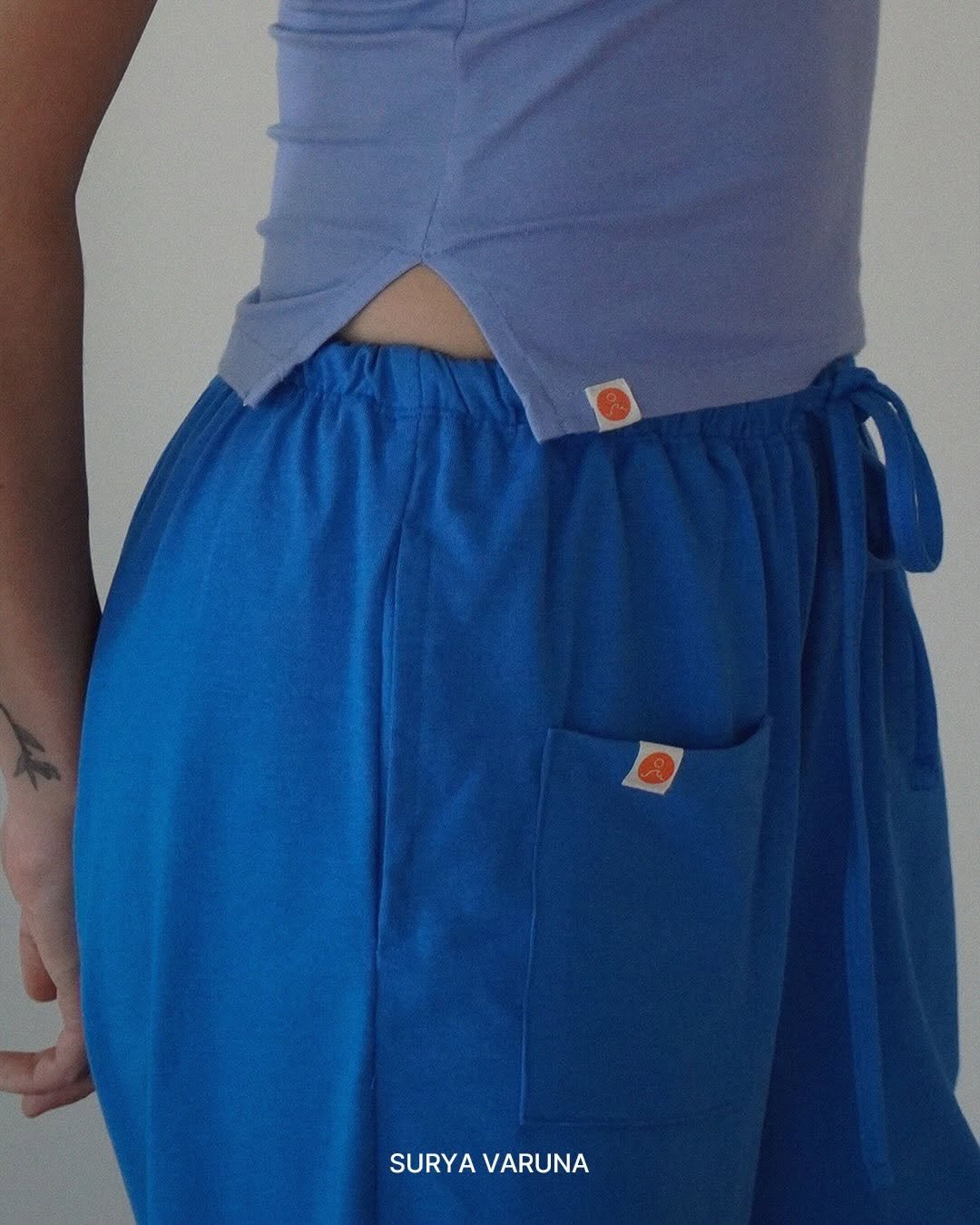 surya_varuna 게시물 이미지: FOR EARTH : VER3.0 PANTS(BADANG BLUE)

파랑파랑...