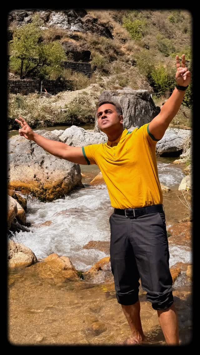 sushantsinha 게시물 이미지: Nature… Fun… Family & Sukoooooon...