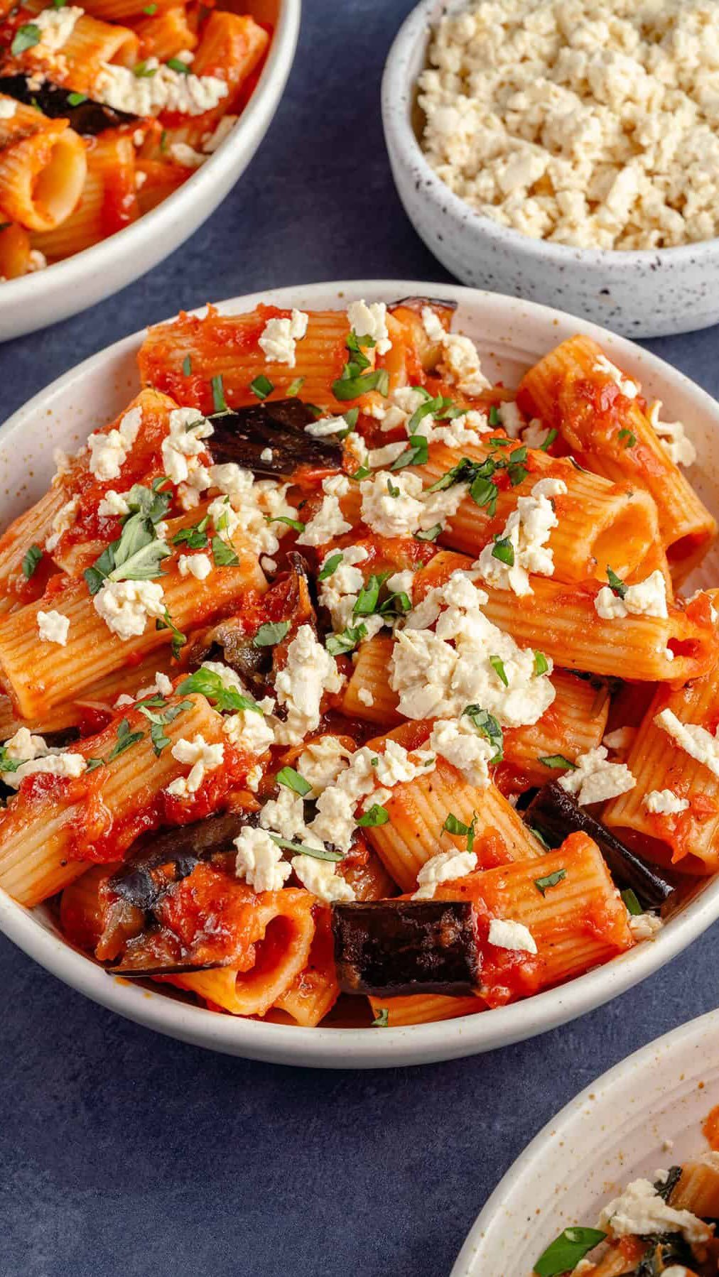 sweetsimplevegan 게시물 이미지: PASTA ALLA NORMA 🍆 the full recipe is on...