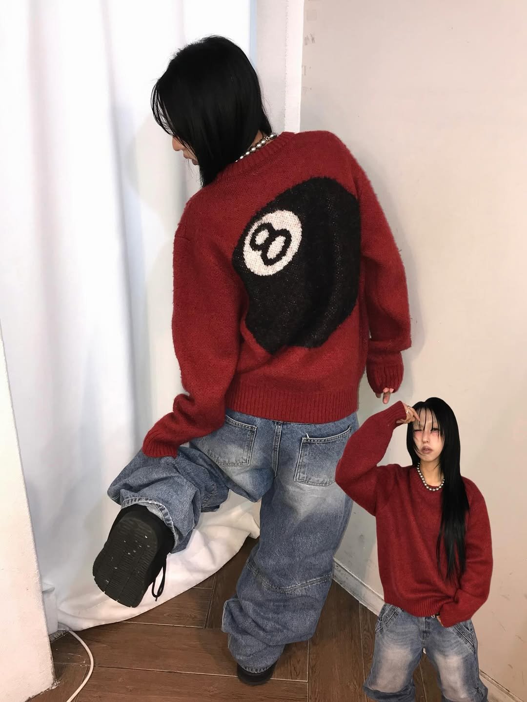 Photo shared by 스윙잉서울 대구 on December 02, 2025 tagging @stussy. May be an image of sweater, fleece, sweatshirt, sweatsuit and text.