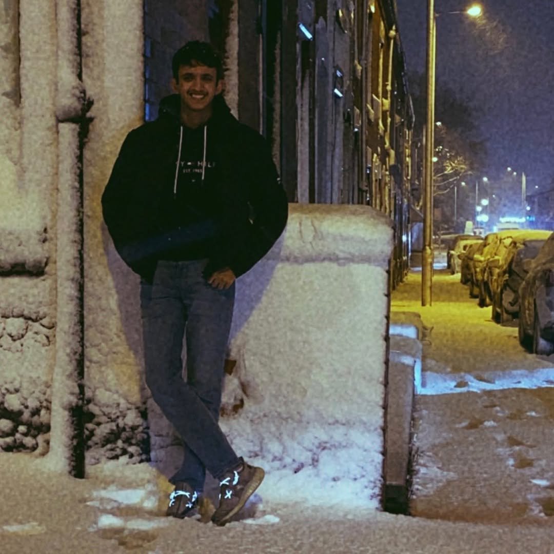szx 게시물 이미지: 27 November 2021
•
•Snowing 🌨☃️
•
#manchester...