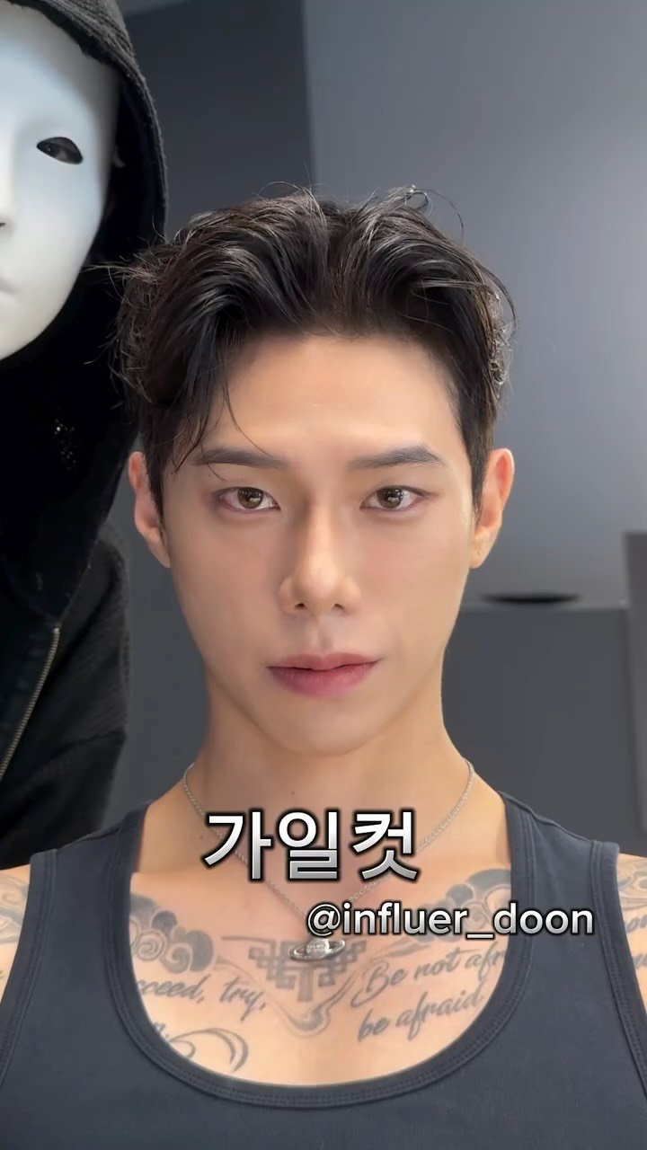 t_____j_ 게시물 이미지: 가일컷 

이 누나 멋지다

압구정로데오 인플러 도온

Apgujeong Rodeo...