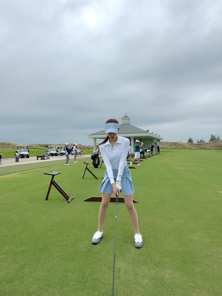 taaaaaamina 게시물 이미지: 스윙모음 💙
#김타미프로
#캘러웨이골프 #캘러웨이어패럴
#CallawayGolf...