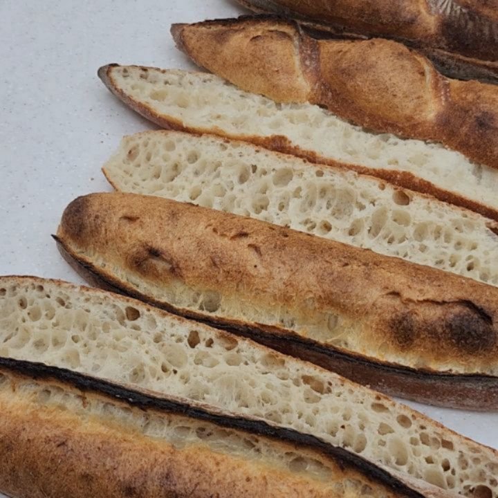 taehyun_464 게시물 이미지: 2026.02.09.월요일 제빵일지🌿

baguette 🥖 

온도🌡
밀가루 5도...