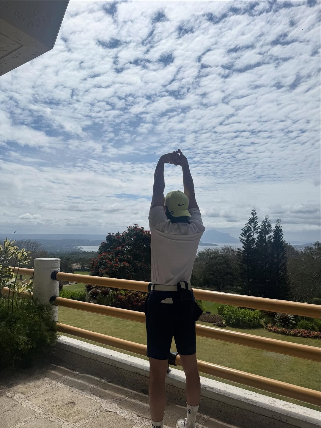 Photo by 이태선 on February 13, 2026. May be an image of cloud and text.