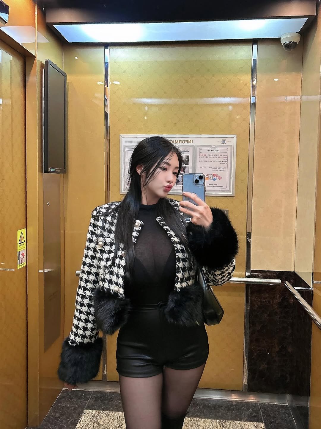 Photo by Choi hayoung🇰🇷 on December 05, 2025. May be an image of fur coat, jacket, fishnet stockings, blazer and text.